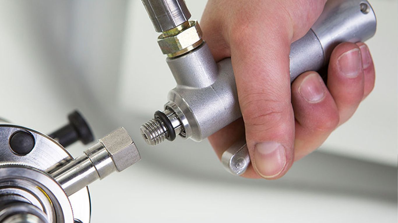 WEH® Prüfadapter Zukunftsweisende Lösungen für Batterie-Prüfungen